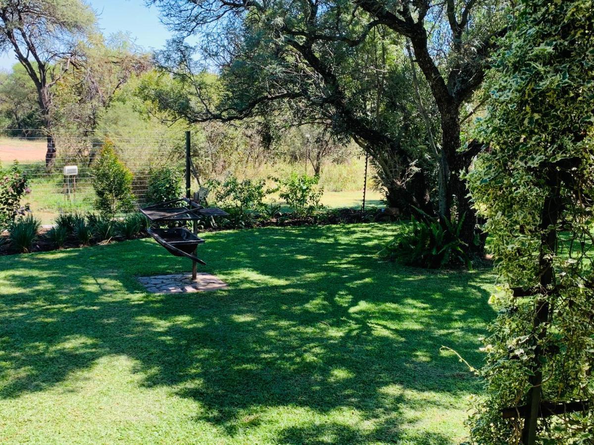 Farm Vibes Guesthouse Brits Exterior foto